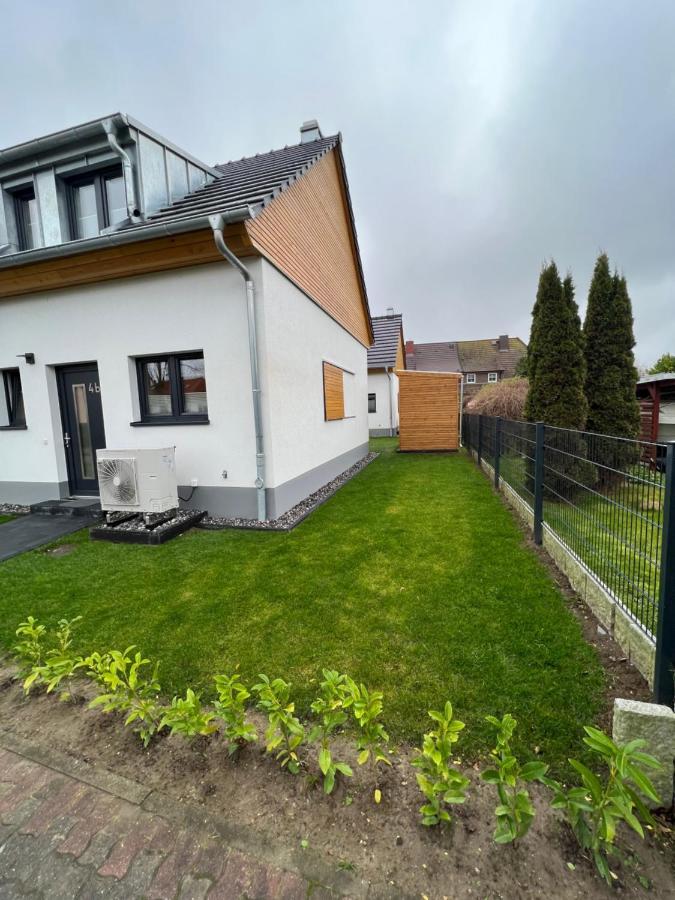 Ferienhaus Anton Dranske Buitenkant foto